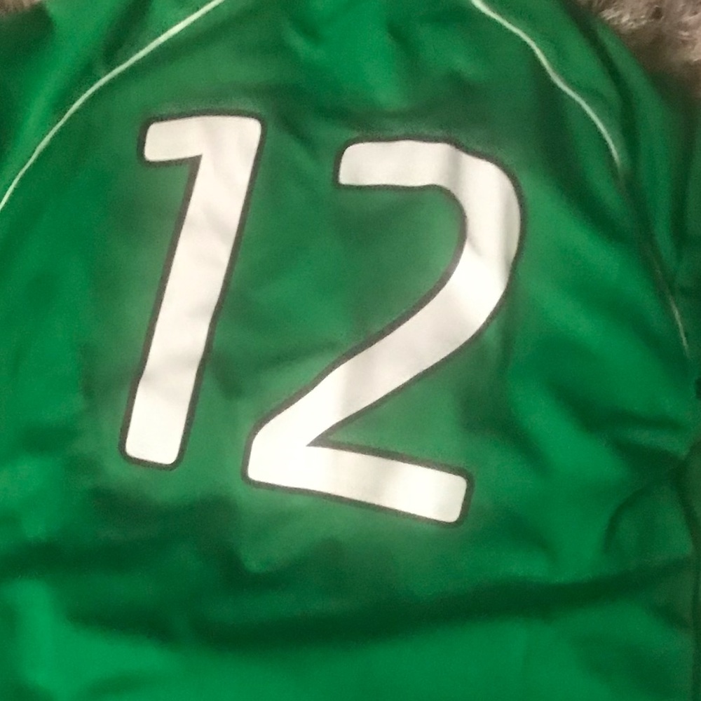 Meet your Posher, Dot